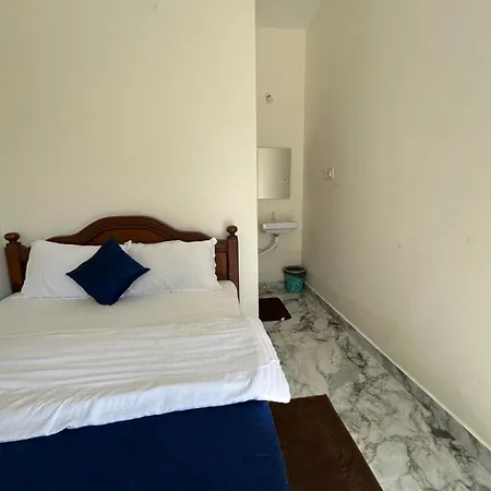 Dss Home Stay Just 500 Meter Girivalam Road Tiruvannamalai Exterior photo