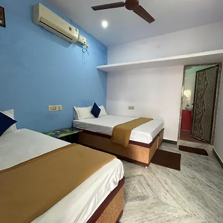 Dss Home Stay Just 500 Meter Girivalam Road Tiruvannamalai Exterior photo